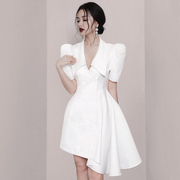 白色连衣裙女夏2021裙子法式小众翻领不规则短裙显瘦双排扣小礼服