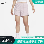 Nike耐克女子中腰短裤夏季运动裤梭织轻盈透气热裤FV6623-019