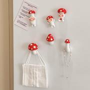 可爱3d立体蘑菇冰箱贴磁贴ins磁吸磁力贴个性创意吸铁石装饰挂钩