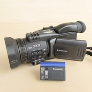 Panasonic/松下 AG-DVC33MC数码摄像机DV带准专业3CCD录像摄影机