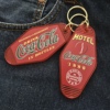 美式复古汽车旅馆，钥匙扣汽水可乐motel行李牌牛仔裤，背包挂件饰品