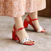 鞋女夏季女鞋婚鞋红色驼色拼接粗跟高跟大码凉鞋 48 小码 32 xj