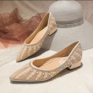 法式珍珠水钻气质新娘鞋粗跟舒适婚鞋大码浅口单鞋婚纱结婚鞋