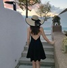 黑色沙滩裙短款露背吊带裙三亚海边度假连衣裙泰国旅游穿搭女装夏