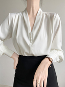 大码法式高级感v领白色，衬衫女胖mm灯笼袖，设计感通勤职业长袖上衣