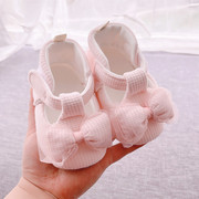新生婴儿鞋子护脚女宝宝公主0-1岁春夏防滑软底，纯棉不掉学步单鞋2