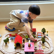 儿童70P木质小火车轨道玩具 套装磁性益智积木拼装榉木轨道火车