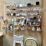 浴室化妆品收纳神器，壁挂置物架卫生间护肤品口红面膜，镜柜收纳盒窄