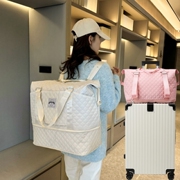 双肩背包女大容量轻便旅行包，可套拉杆箱手提时尚防水行李，包待产(包待产)包
