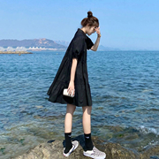 夏季法式黑色孕妇连衣裙2023赫本风宽松polo领娃娃裙小个子孕妇裙