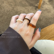 琥珀色树脂食指戒指女小众设计轻奢高级感个性指环复古法式尾戒潮