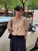 韩国chic夏季复古气质v领单排扣拼接风琴褶，宽松短袖雪纺衬衫上衣