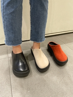 小池在首尔韩版休闲大头女鞋2023年秋季中口绒面中跟厚底包头拖鞋