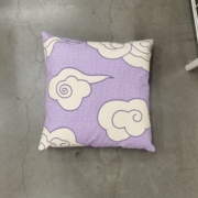 宜家安卡拉沙发靠垫抱枕紫色云朵图案款50X50厘米