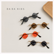 凹造型绝绝子~韩国宝宝夏季户外出游洋气太阳镜儿童拍照搭配眼镜