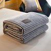 毛毯冬季加厚铺床法兰绒珊瑚绒毯，单人毛巾被子，春秋沙发盖毯空调毯