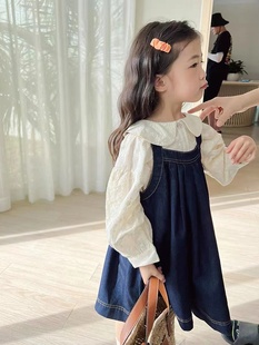 韩国童装套装2023秋季女童洋气刺绣娃娃，领衬衫+牛仔背带裙潮