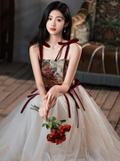 新娘高级感敬酒服长裙，2024红色订婚礼服裙轻奢小众高端回门连衣裙