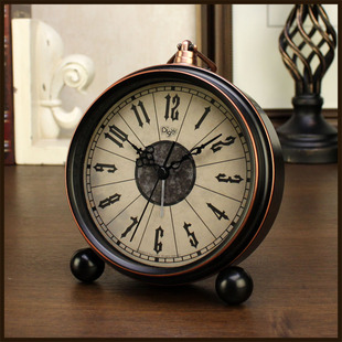 座钟复古美式客厅桌面时钟，台式家用钟表摆件艺术，摆钟卧室床头闹钟