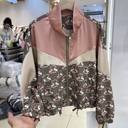 欧货粉色拼接印花棒球服外套女2023初春设计感立领冲锋衣夹克上衣