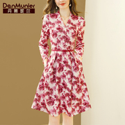 丹慕妮尔法式玫瑰印花v领连衣裙，女2024春季长袖气质收腰a字裙