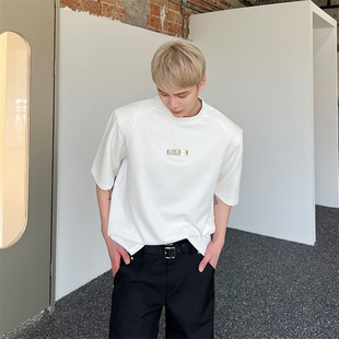 夏季高级感垫肩短袖T恤男小众金属卡扣设计感韩版网红纯棉半袖t恤