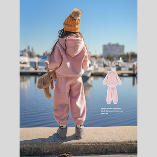 史豌豆(史豌豆)女童时髦套装，洋气儿童粉色，加绒加厚卫衣卫裤运动休闲两件套