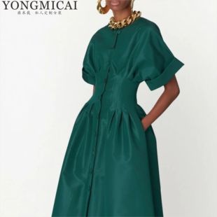 定制服装束腰气质长裙明星，同墨绿色连衣裙蝙蝠，袖气场礼服欧美女装