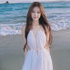 白色吊带连衣裙女夏季性感超仙气质轻奢露腰礼服裙海边度假沙滩裙