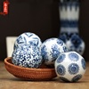 陶瓷摆件水中漂浮球新中式青花瓷手绘鱼缸，摆设家居创意装饰