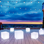 led发光立方体创意ktv酒吧，凳子户外防水发光家具，遥控七彩充电方凳