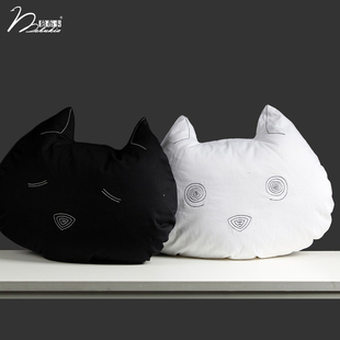 慕布卡直播 原创猫咪抱枕靠垫喵星人玩偶沙发靠枕五色可选
