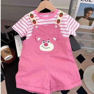 女小童草莓熊背带(熊背带，)短裤套装，夏季幼儿园宝宝短袖t恤短裤两件套薄款