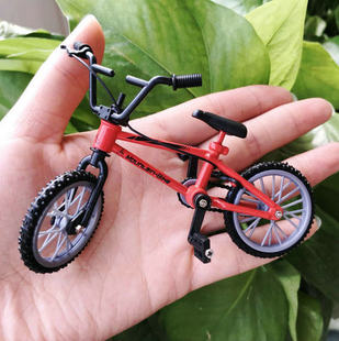 仿真迷你合金手指单车，备用胎自行车模型bikes合金自行车模型玩具