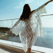 夏季白色长版蕾丝镂空海边防晒罩衫外搭开衫，度假温泉沙滩披肩女
