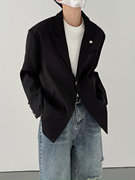春秋新韩版时髦高感暗黑垂感气质款西装外套男士宽松纽扣装饰西服