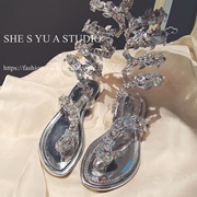 巴黎蛇形缠绕水钻凉鞋女2023夏季仙女风罗马平底法式绑带鞋子