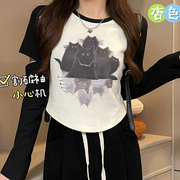 韩版拼接袖子割破设计休闲T恤女秋季猫咪印花减龄长袖上衣潮