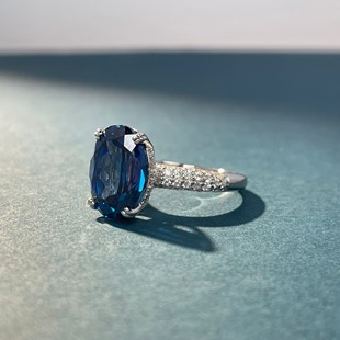 6克拉培育高碳钻戒指s925纯银，皇家蓝大克拉满钻镶嵌高级感饰品
