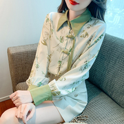 香港TIMO新中式女国风衬衫早春绿色设计感盘扣碎花Polo领长袖衬衣