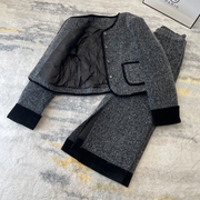 灰色小香风羽绒服套装女冬季2023拼接羊毛短外套半身裙两件套
