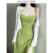 绿色碎花吊带连衣裙女装修身收腰显瘦夏季海边度假性感长裙子