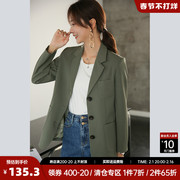 小个子绿色西装外套女2022年春秋季韩版宽松英伦，风高级感西服