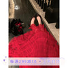 viola红裙杀明艳大美女，氛围巨显白的红色薄纱蛋糕高腰半身裙
