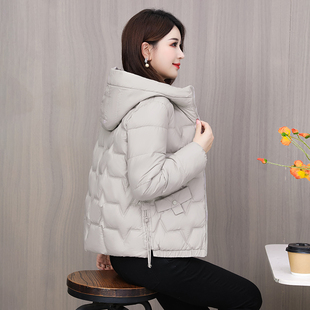 反季2023冬季羽绒棉服，女士短款韩版修身棉衣轻薄加厚棉袄外套