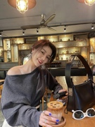 韩版时髦慵懒风百搭斜肩灰色，套头针织衫女2023秋季设计感气质减龄