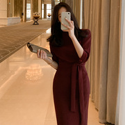 日韩休闲女装2024夏季连衣裙，气质蝙蝠袖，系带设计感开叉包臀裙