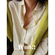 wuu2法式复古波点奶黄色丝绒，衬衫女娃娃，领设计感小众慵懒风上衣