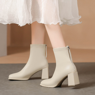 马丁靴女2023秋冬加绒今年流行的方头粗跟瘦瘦高跟白色短靴