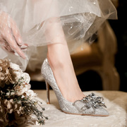 2023香槟色新娘鞋女婚鞋细跟尖头法式灰姑娘水晶伴娘高跟鞋